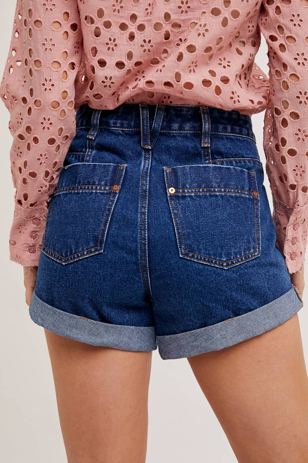 WESTERN POCKET ROLLED HEM SHORTS