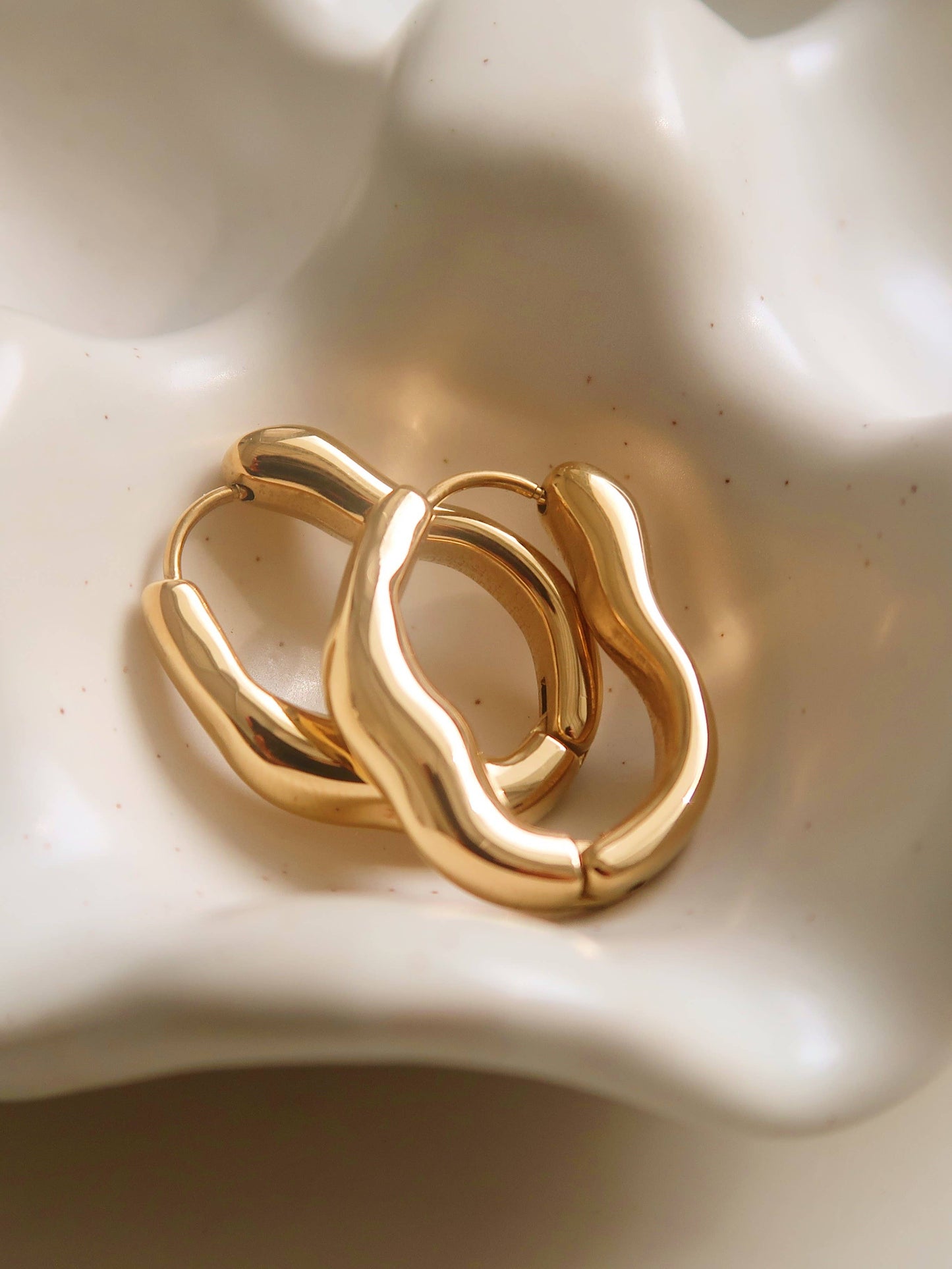 Darcy 18K Non-Tarnish Oval Hoop