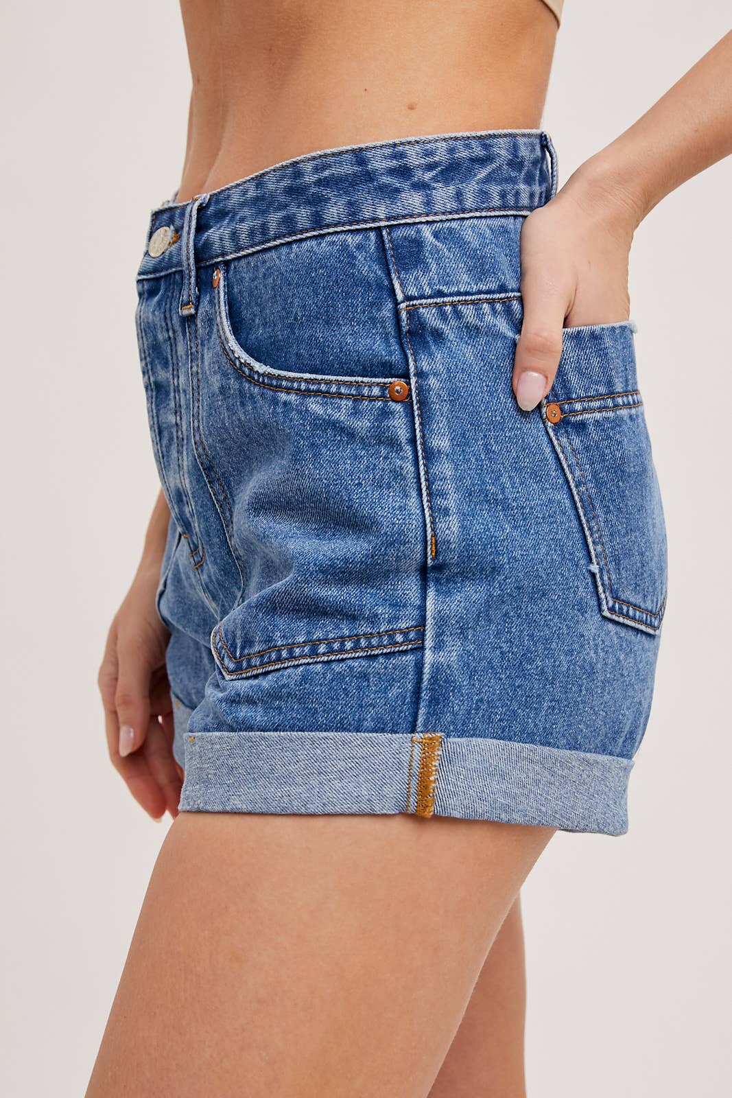 WESTERN POCKET ROLLED HEM SHORTS