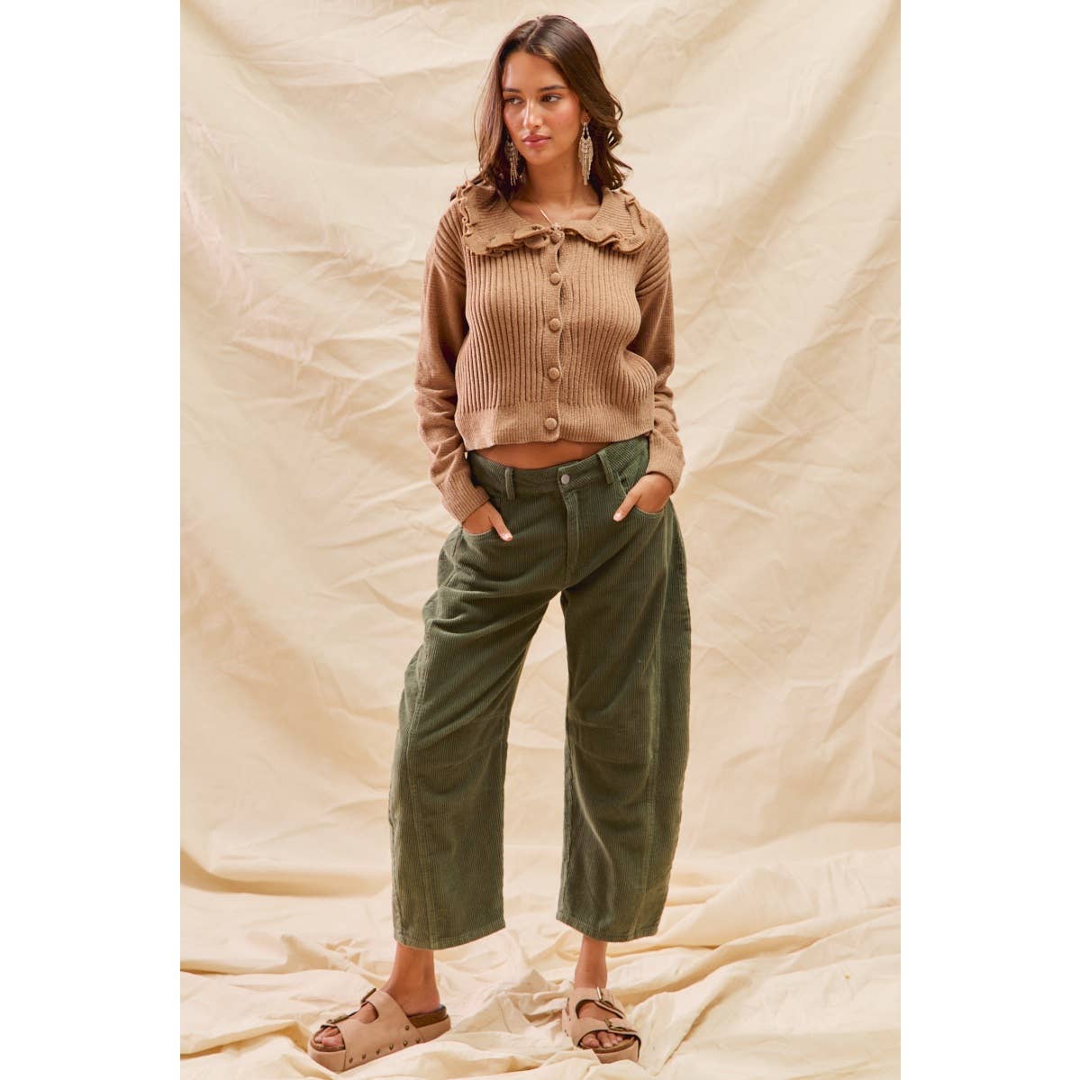 Mid Rise Corduroy Barrel Pants Olive