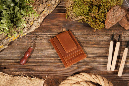 Leather Wallet with Magnet Clip-Brown