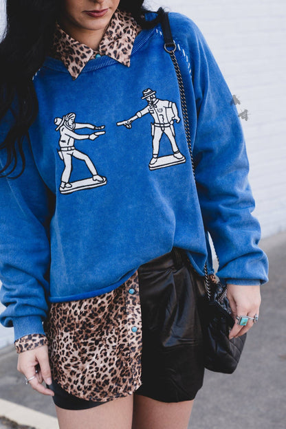 COBALT COWBOY Blue sweater