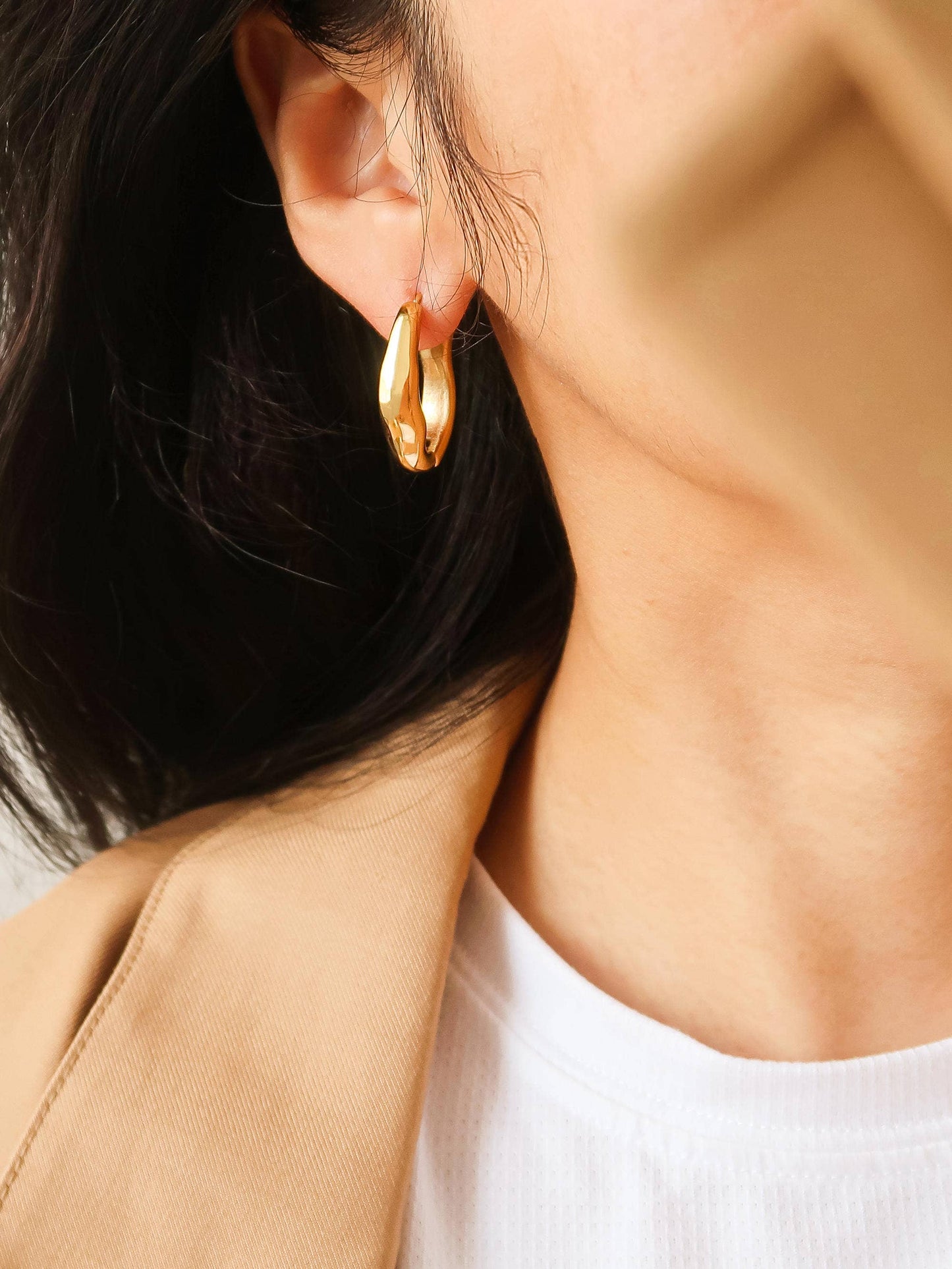 Darcy 18K Non-Tarnish Oval Hoop