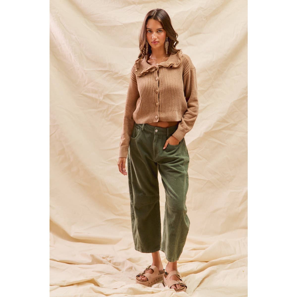 Mid Rise Corduroy Barrel Pants Olive