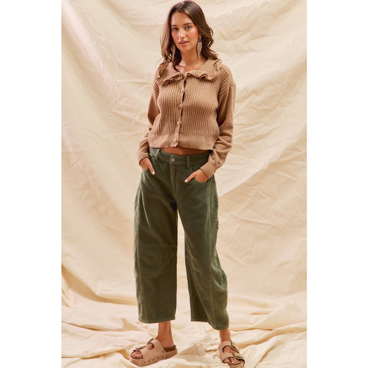 Mid Rise Corduroy Barrel Pants Olive