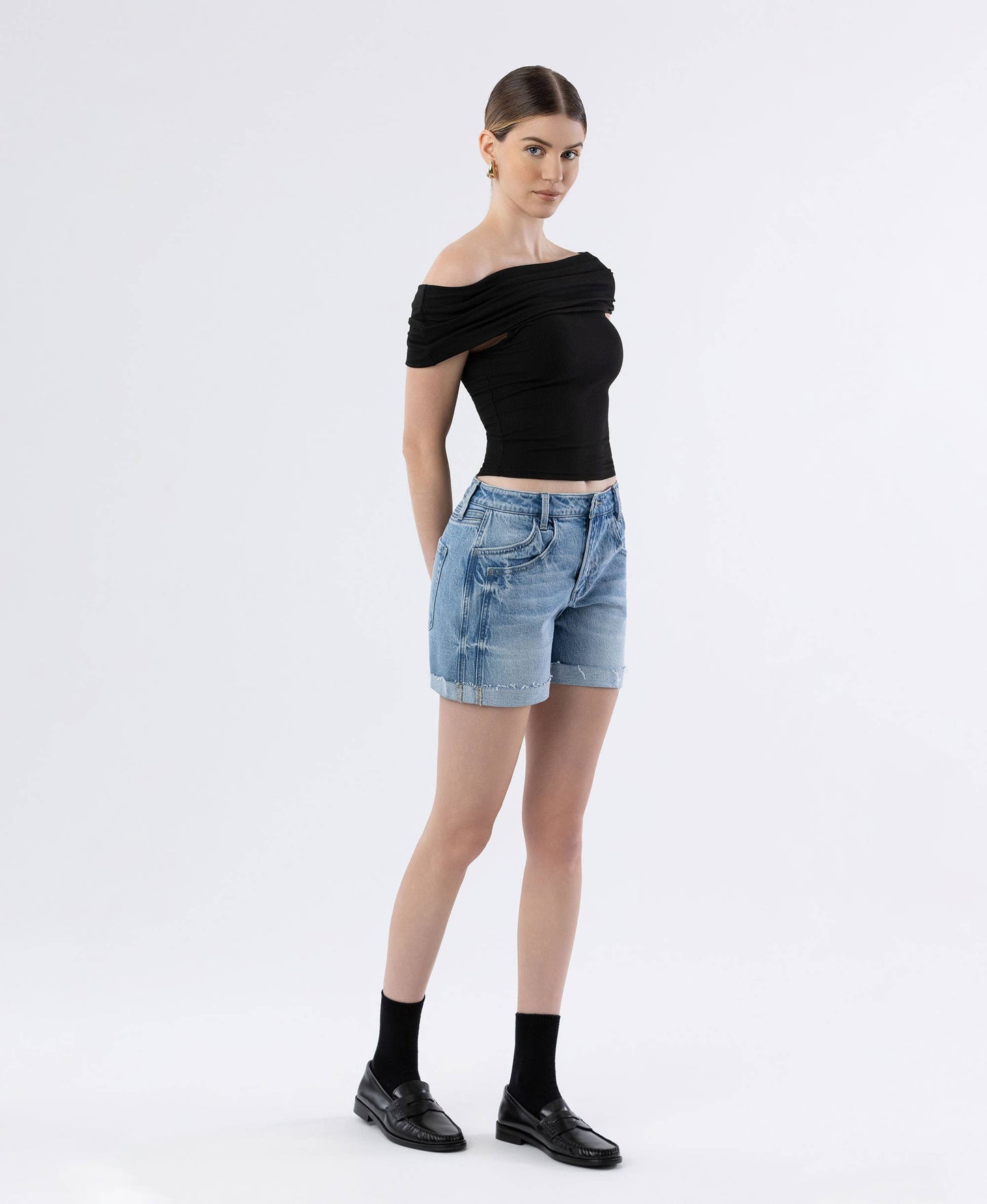 Vervet Rebecca HR Cuff Shorts