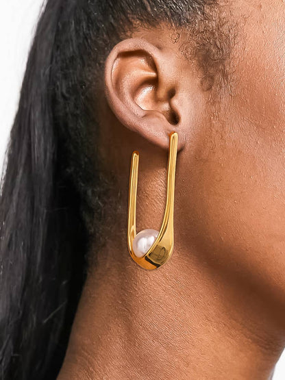 Lohan 18K Non-Tarnish Pearl U Hoop