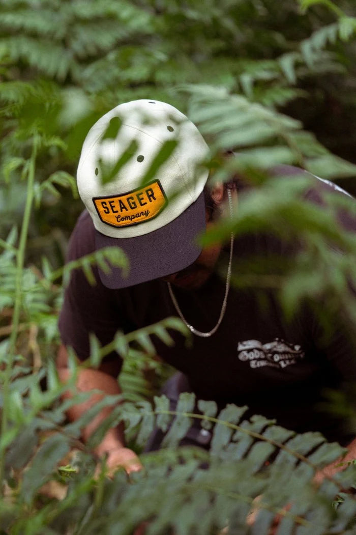 Seager Wilson Black/White