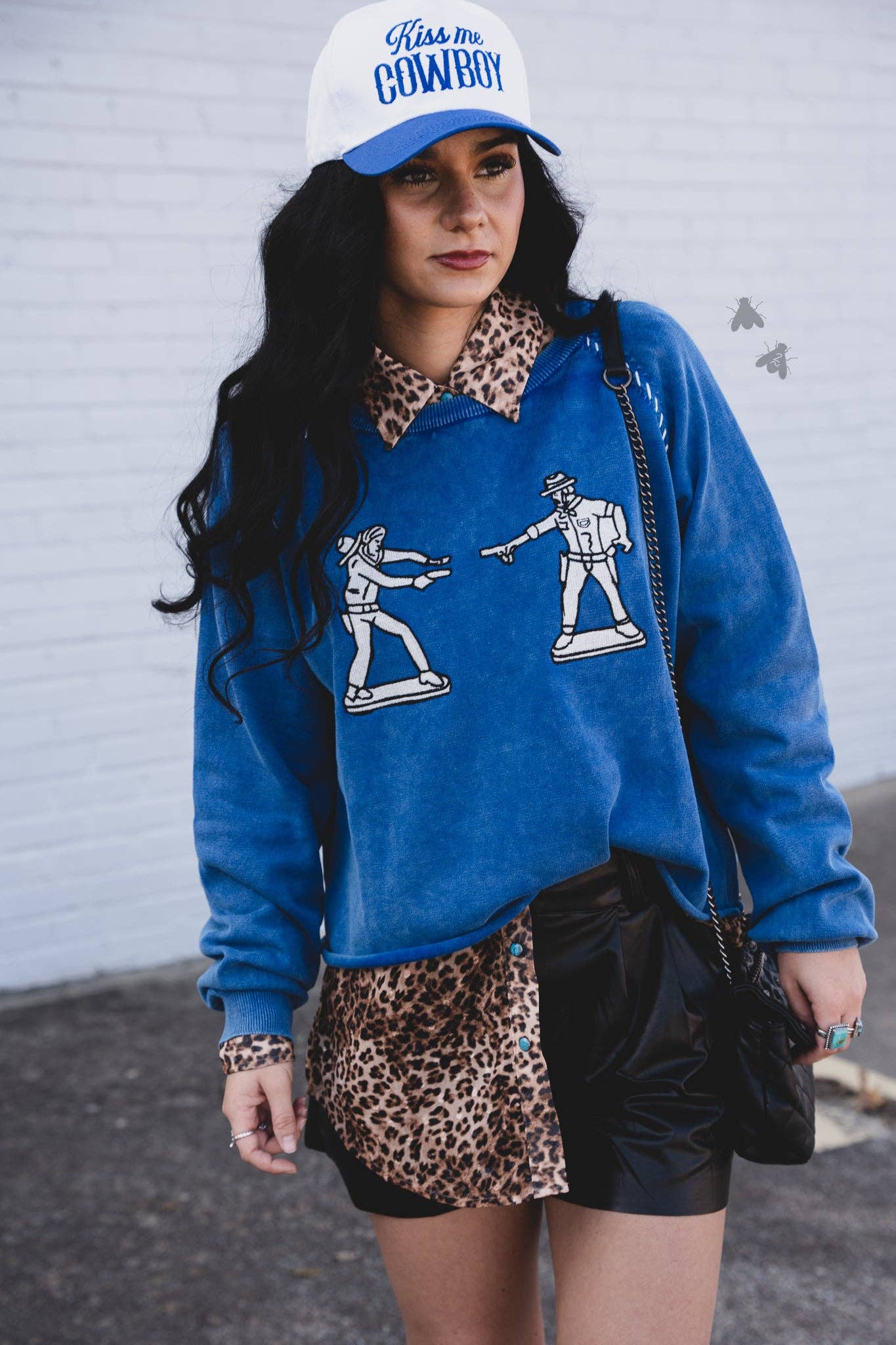 COBALT COWBOY Blue sweater