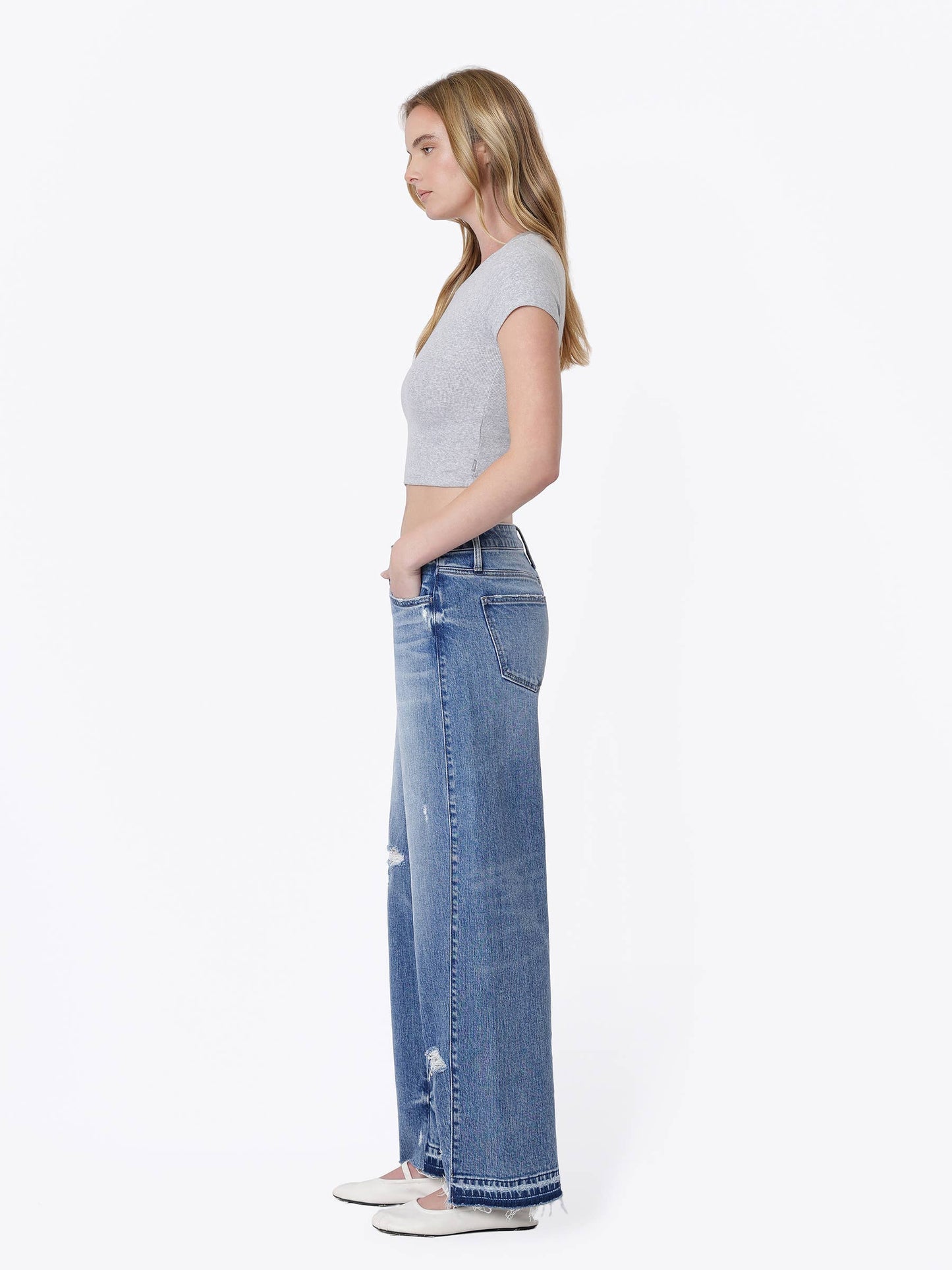 Kate “Enthusiast” Distressed barrel Jeans