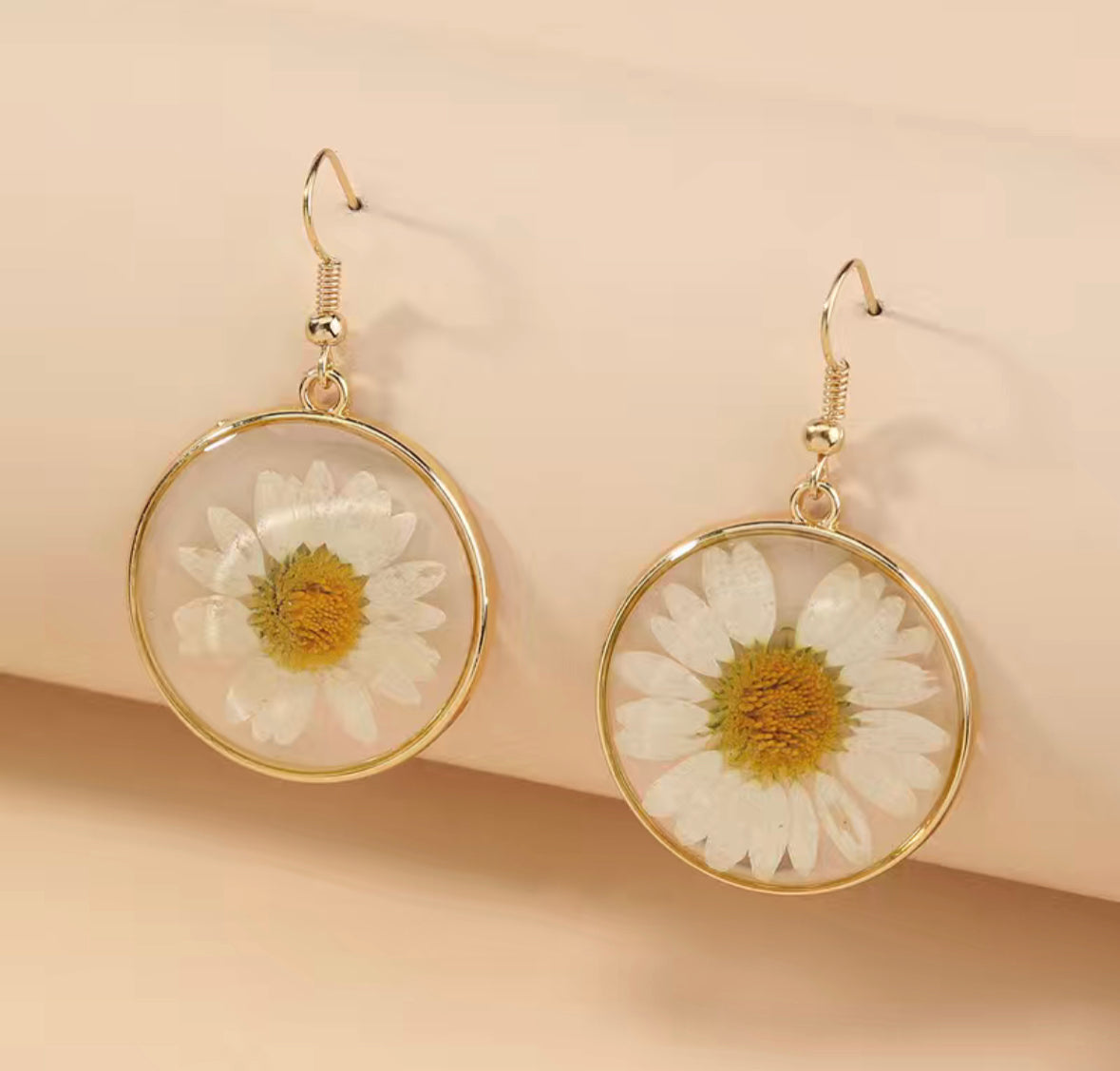 Pressed Daisy Flower Drop earrings