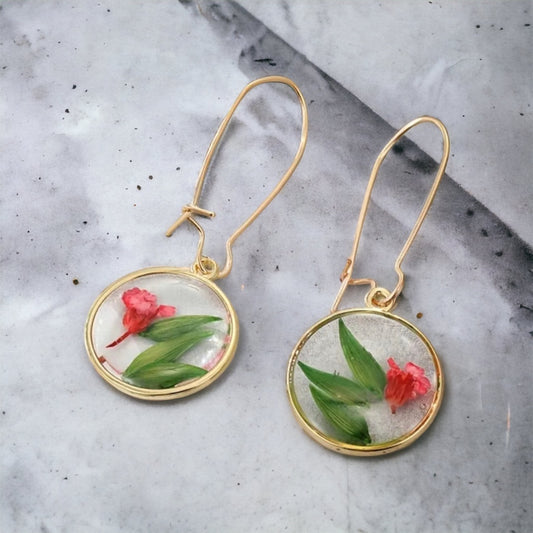 Single Red Flower Dew Drop earrings