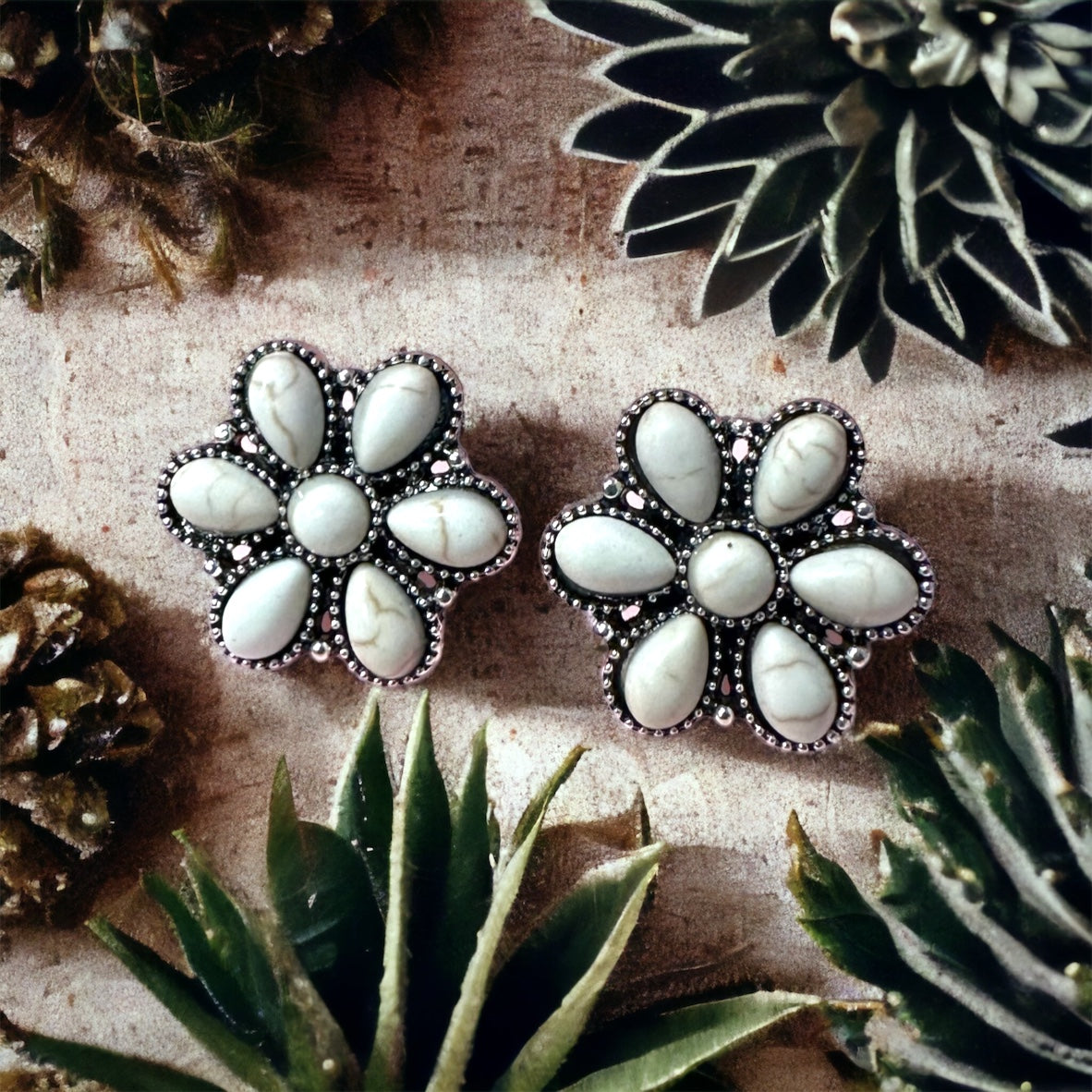 Western White Flower Studs