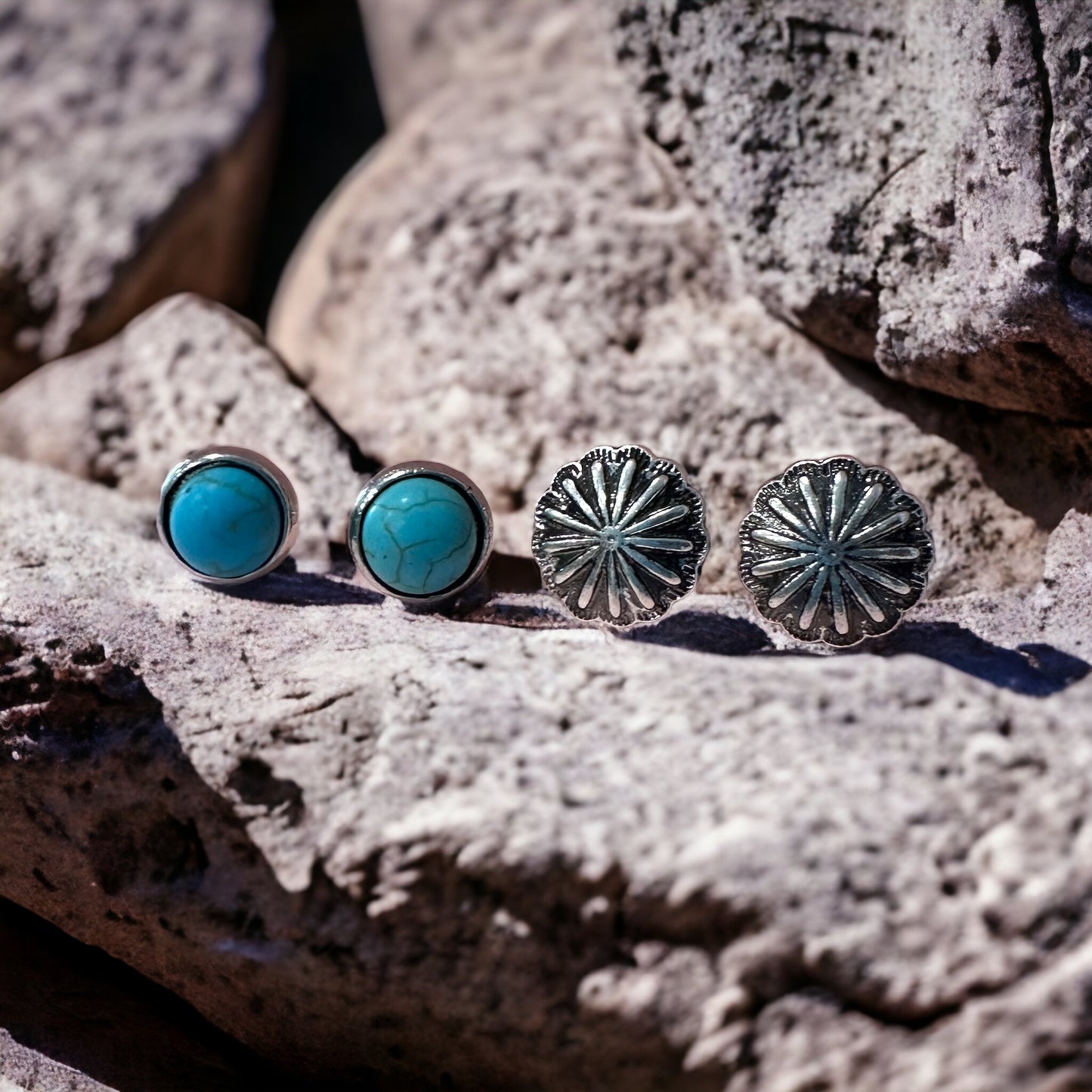 Conch & Turquoise Stud Set