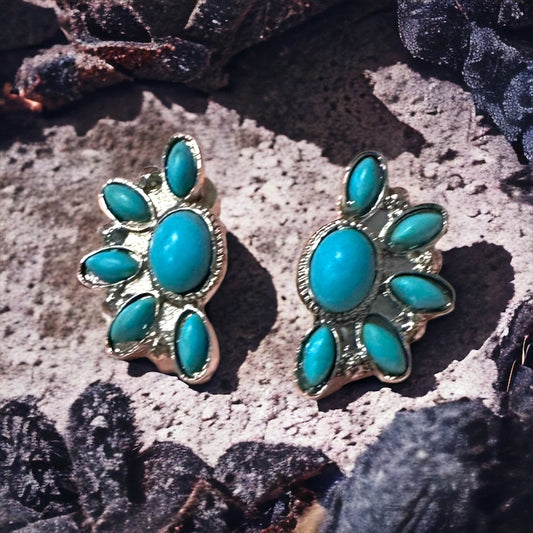 Turquoise Flower Stud Set