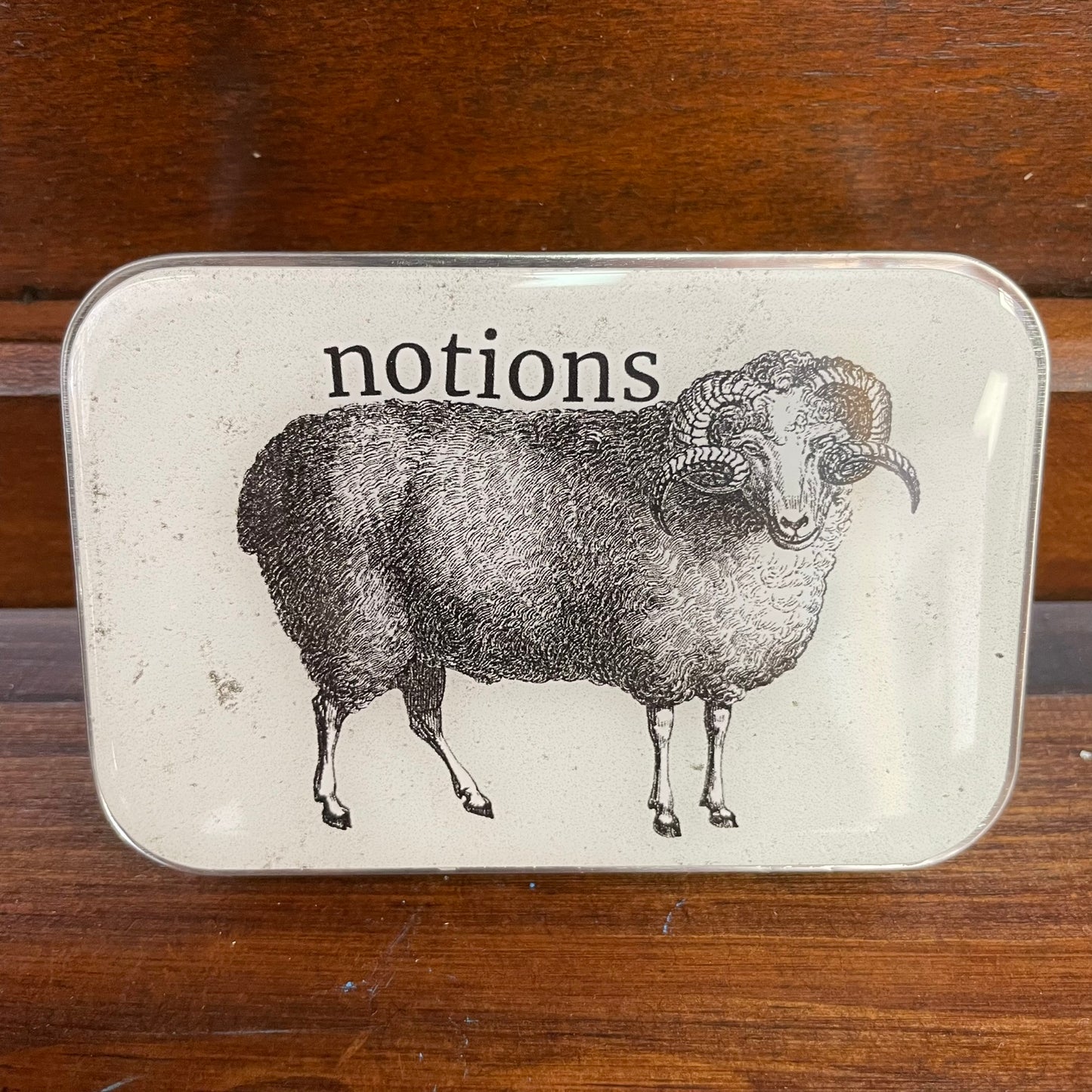 Large Notions Tins