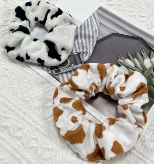 Cow print Scrunchies 2pk